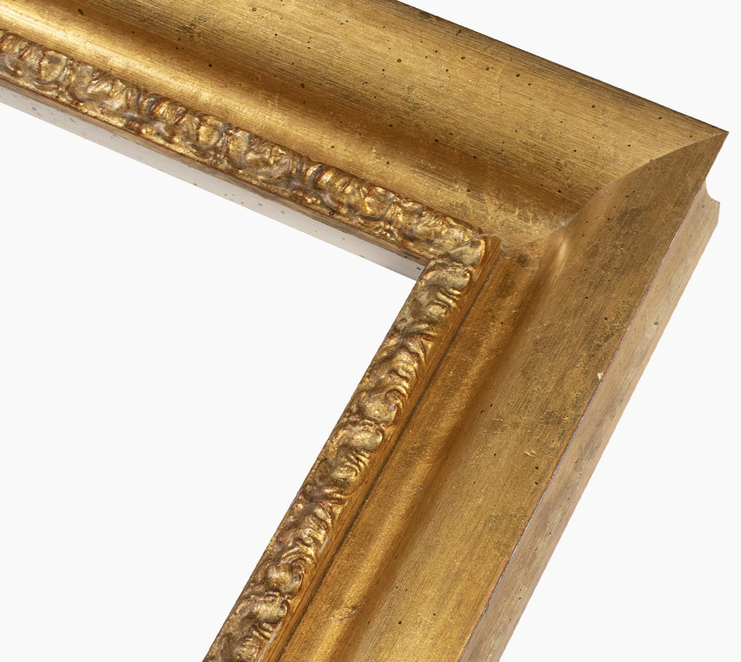 Marco de madera en oro, dimensiones interiores 50x60 cm